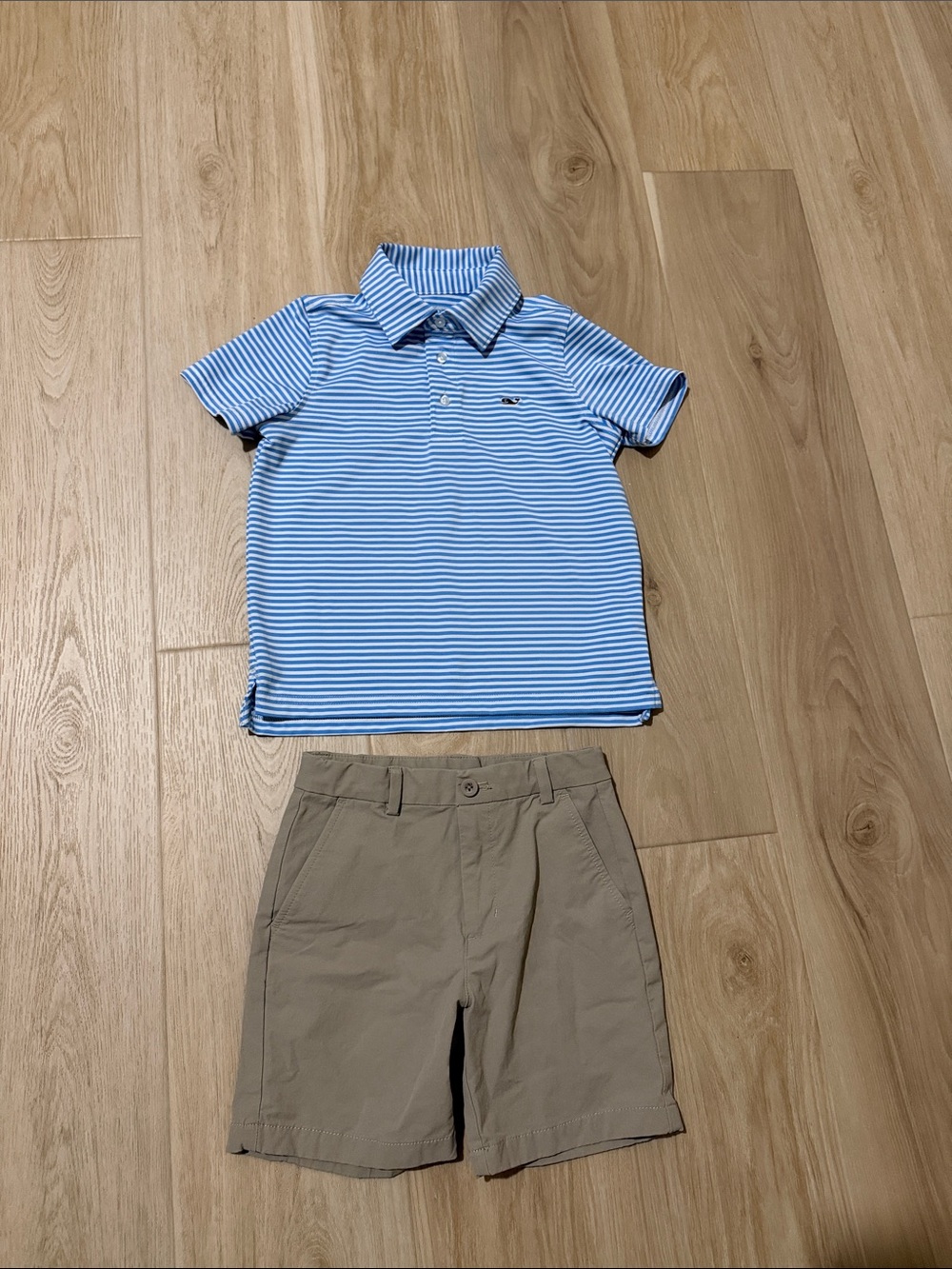 Vineyard Vines performance polo and performance shorts set